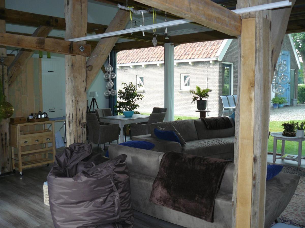 Koetshuis Veenhuizen Eksteriør billede